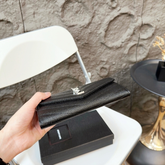 Yves Saint Laurent card case wallet - Picture 2 of 9